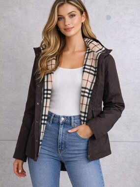 Authentic Burberry 2-in-1 jacket w/ reversible Nova check vest detachable liner